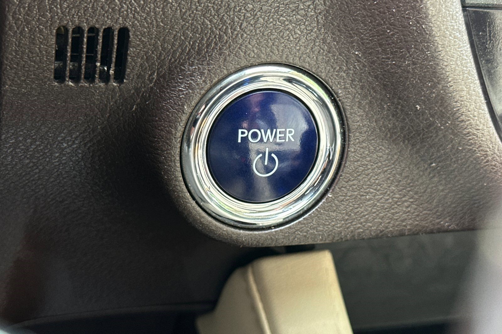 Used 2019 Lexus RX 450h AWD w/ Navigation Package image 34