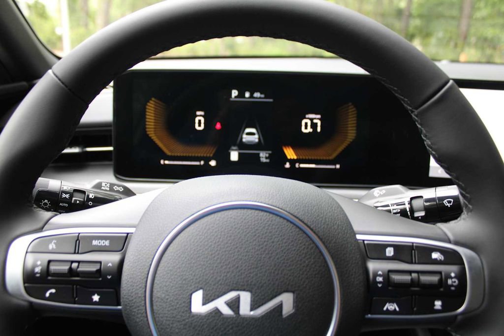 New 2025 Kia K5 GT-Line w/ GT-Line Premium Package image 26