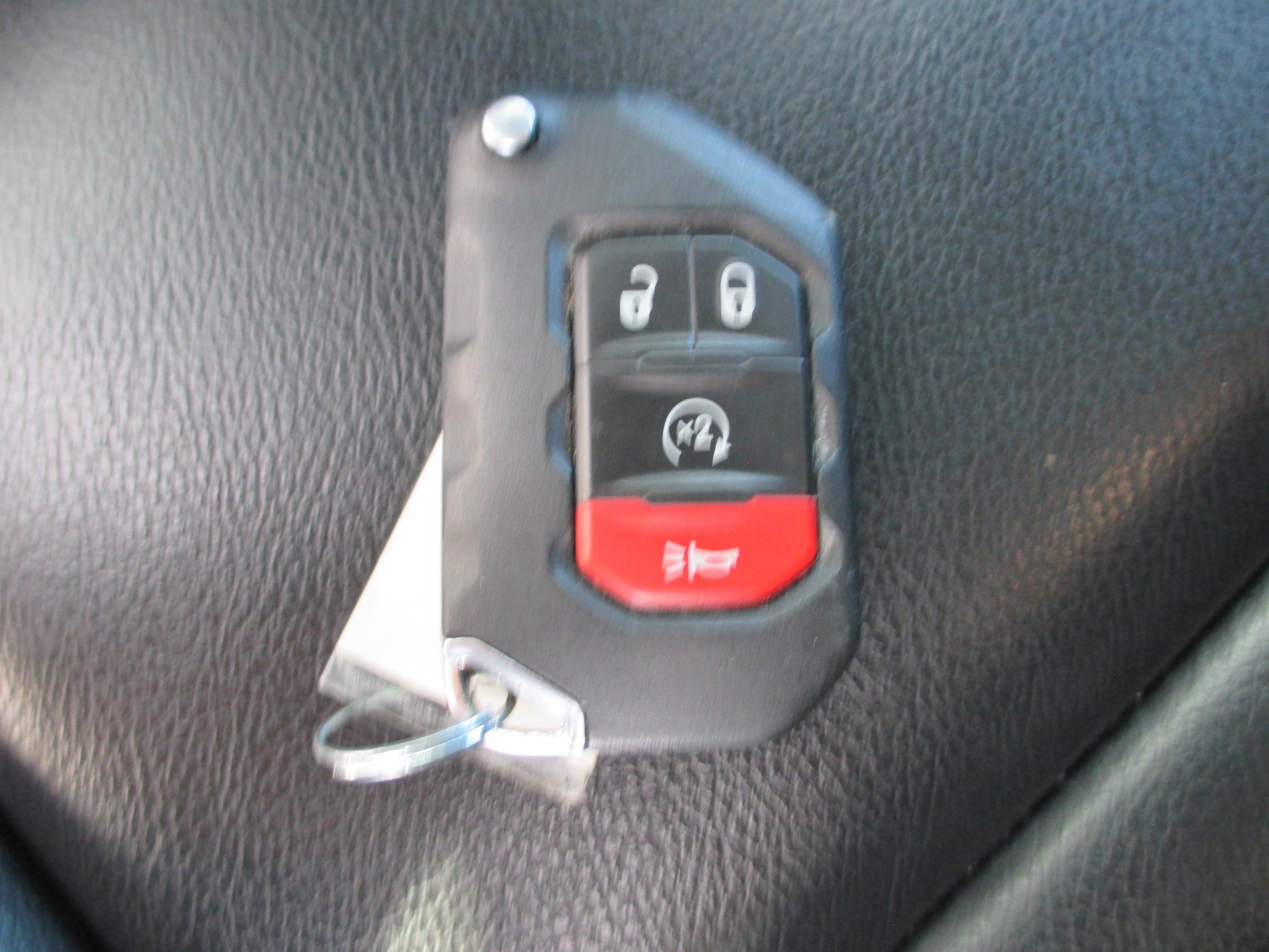 Used 2023 Jeep Wrangler Unlimited Sahara w/ Cold Weather Group image 20