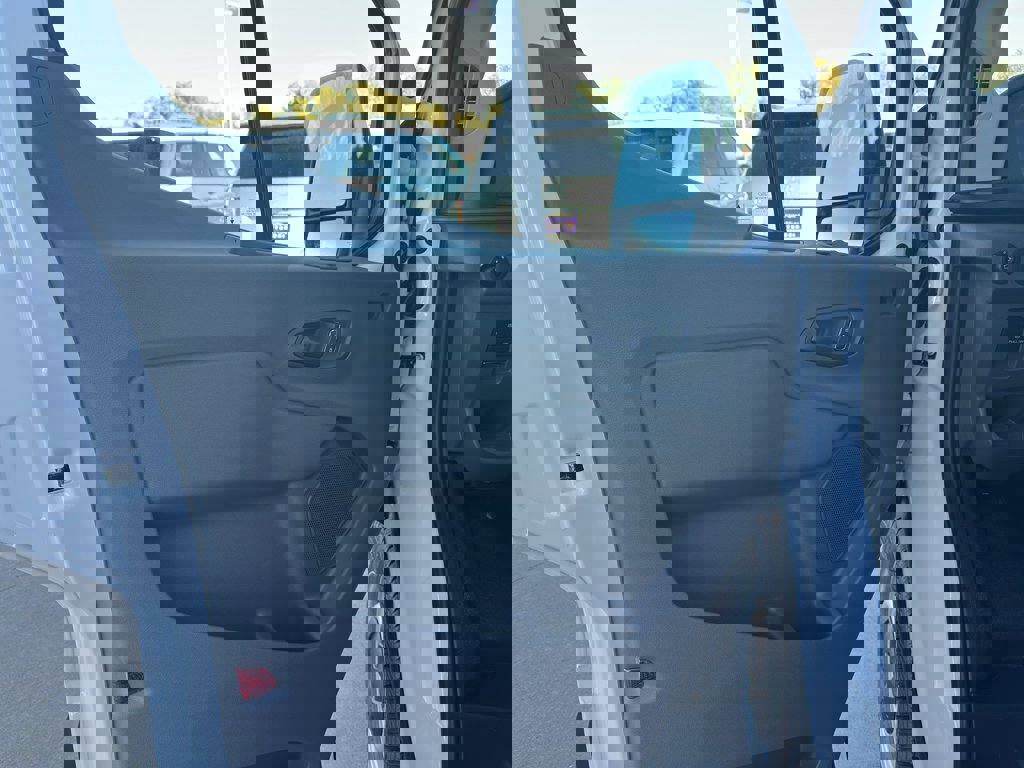 New 2026 Ford Transit 250 148 Medium Roof w/ Load Area Protection Package image 10