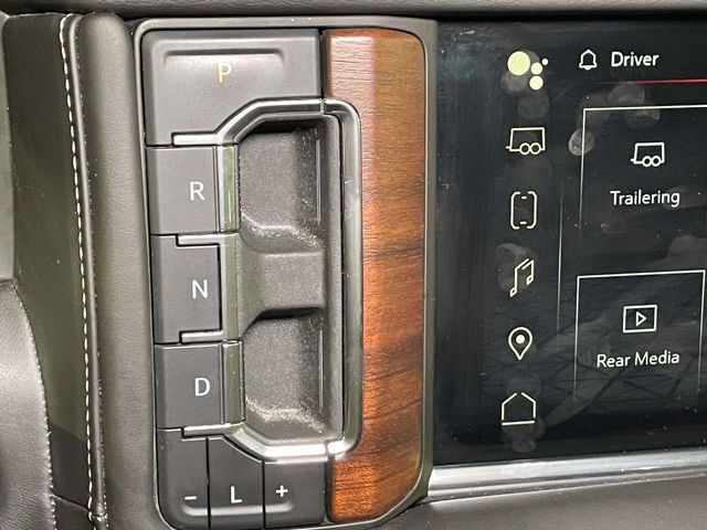 Used 2023 GMC Yukon Denali Ultimate AWD/4WD image 35
