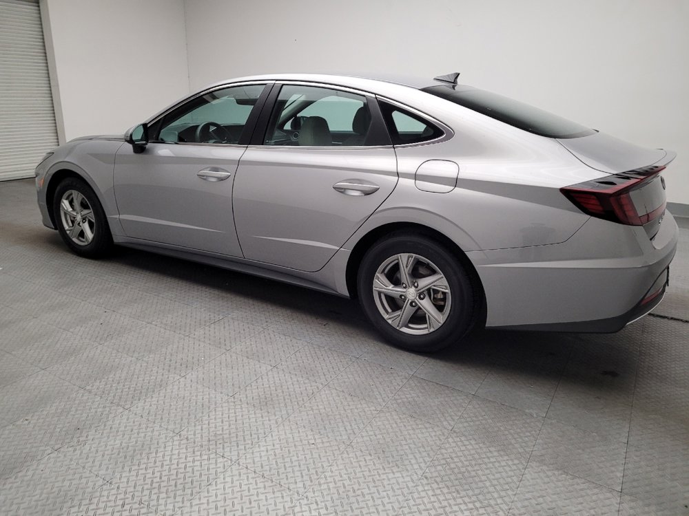 Used 2023 Hyundai Sonata SE image 3