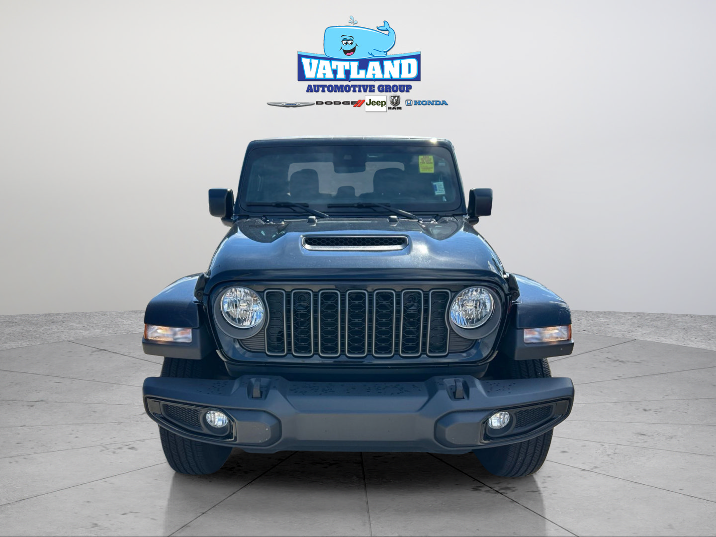 Certified 2025 Jeep Gladiator Sport AWD/4WD image 21