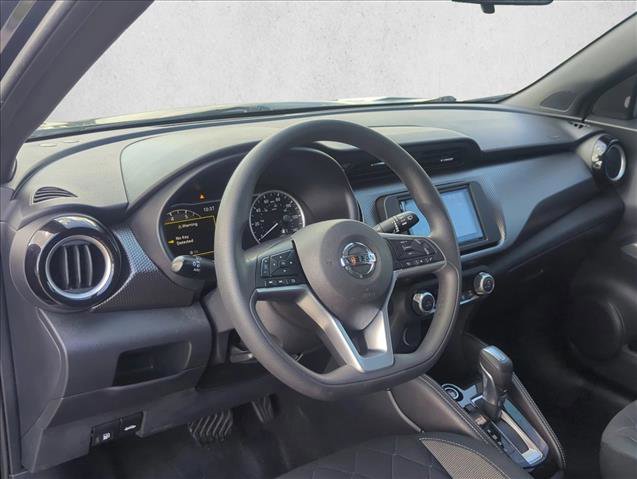 Used 2020 Nissan Kicks SV FWD image 9