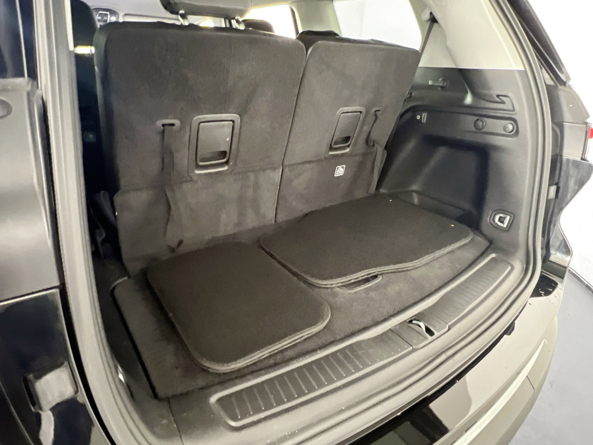 Used 2021 Jeep Grand Cherokee L Limited image 26