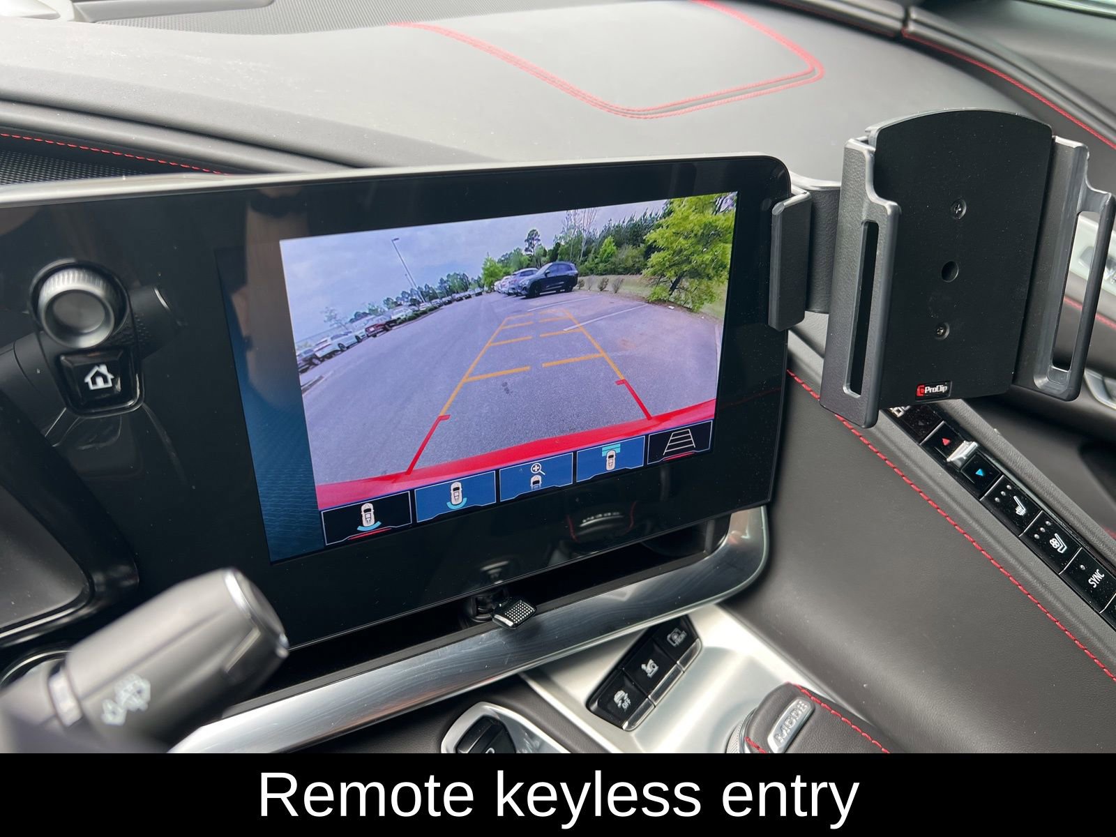 Used 2025 Chevrolet Corvette Stingray Premium Cpe w/ Z51 Performance Package image 14