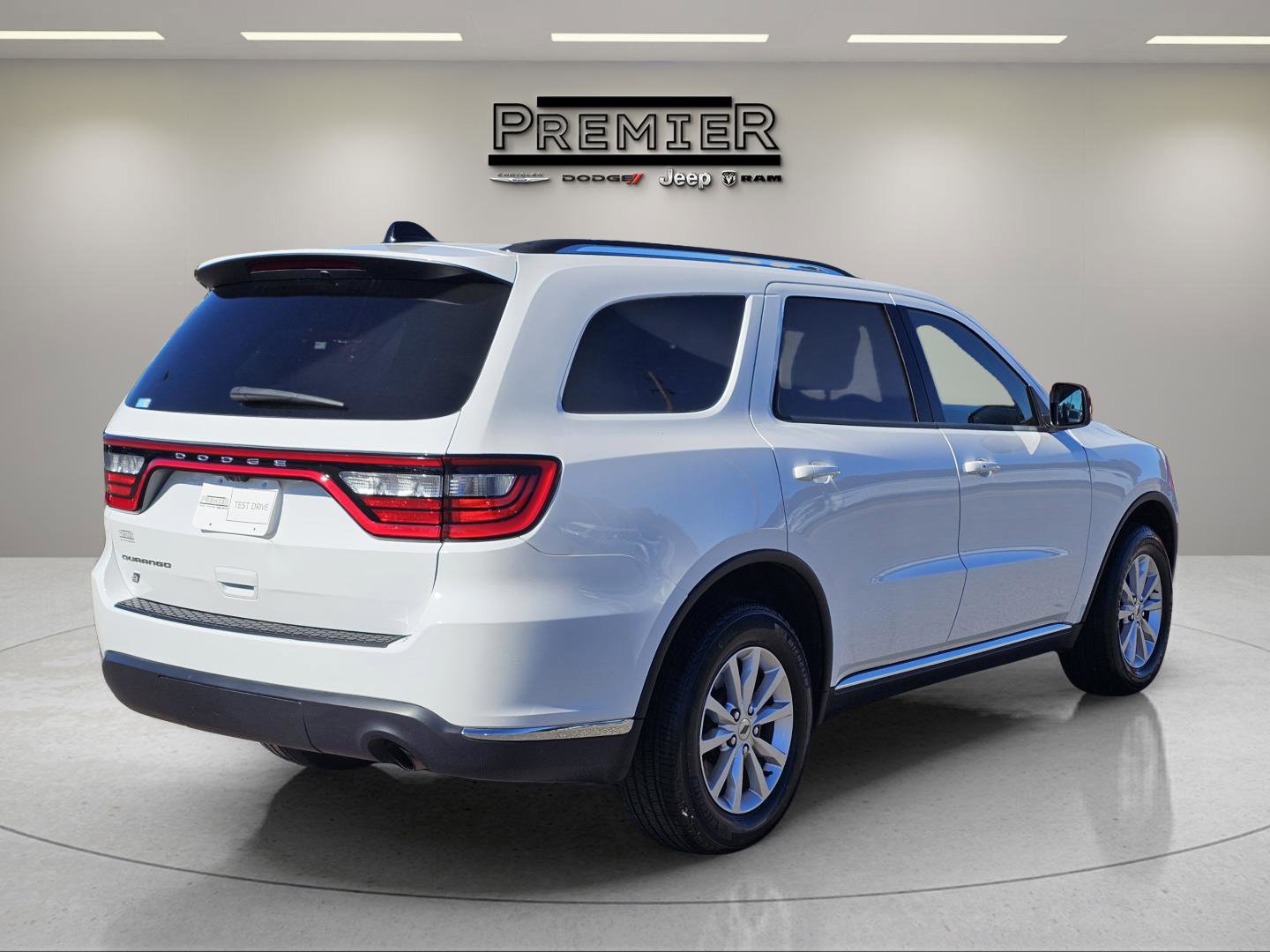 Used 2024 Dodge Durango SXT image 9