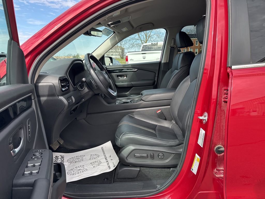 Certified 2025 Honda Pilot EX-L image 31