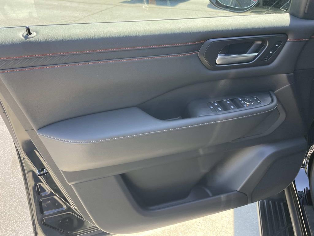 New 2026 Nissan Armada PRO-4X image 15