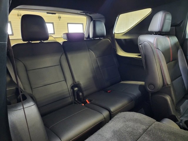 Certified 2025 Chevrolet Traverse RS w/ LPO, Floor Liner Package image 18