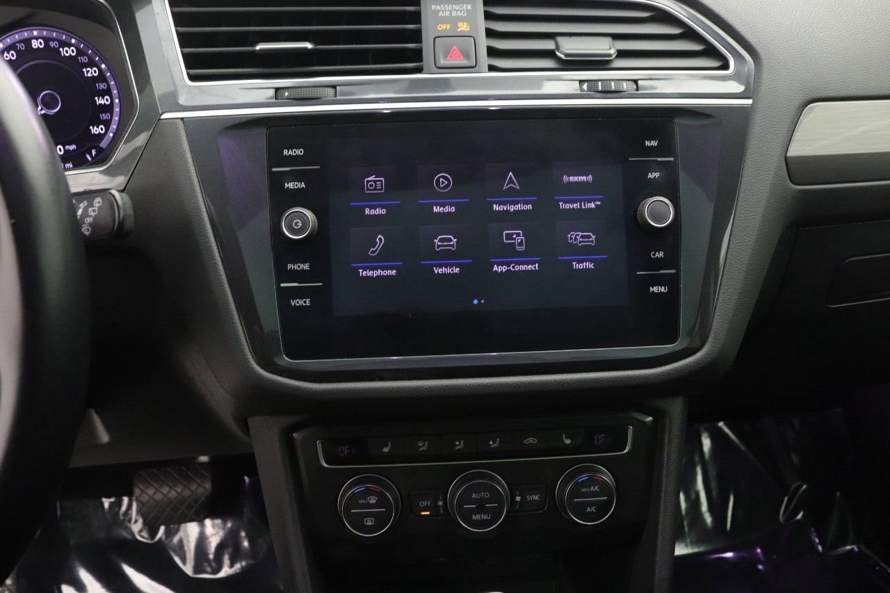 Used 2019 Volkswagen Tiguan SEL image 11