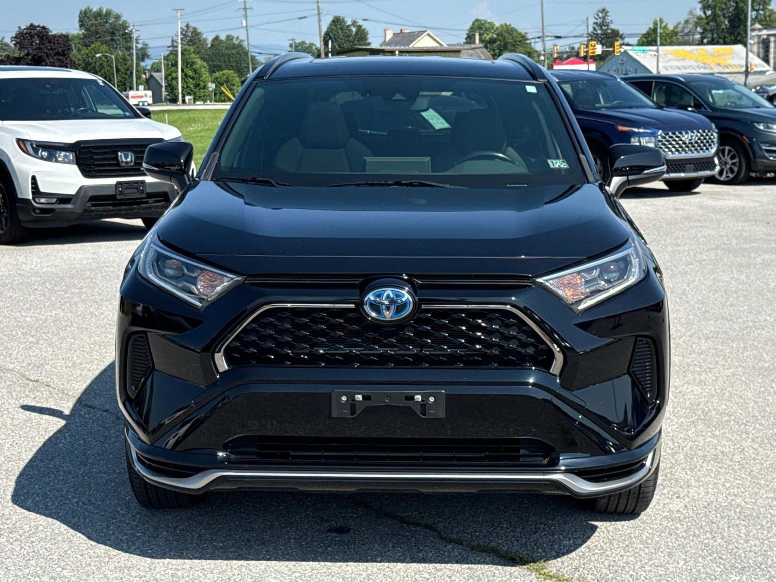 Used 2021 Toyota RAV4 SE image 28