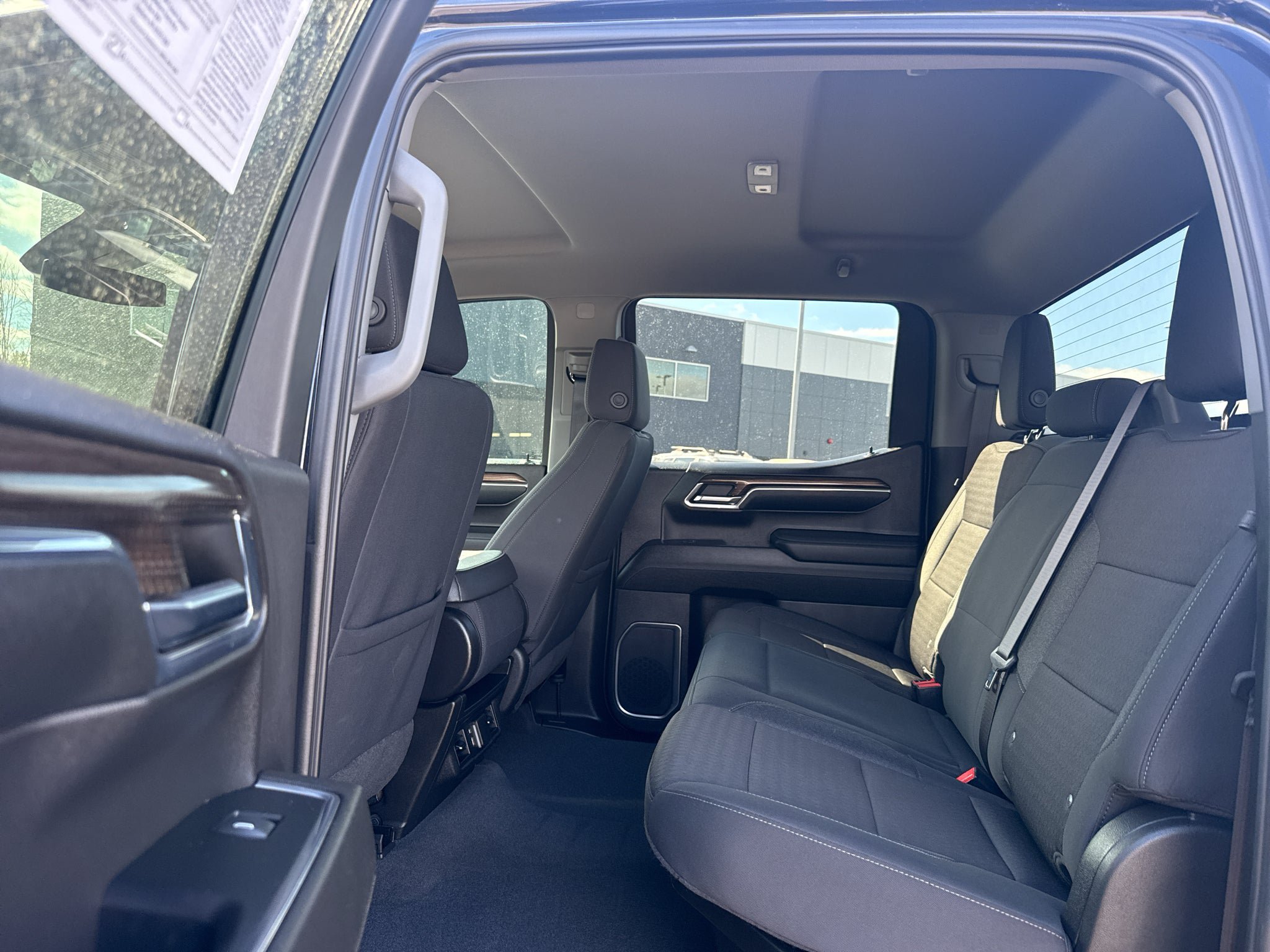 Certified 2023 Chevrolet Silverado 1500 LT w/ Z71 Off-Road Package AWD/4WD image 20