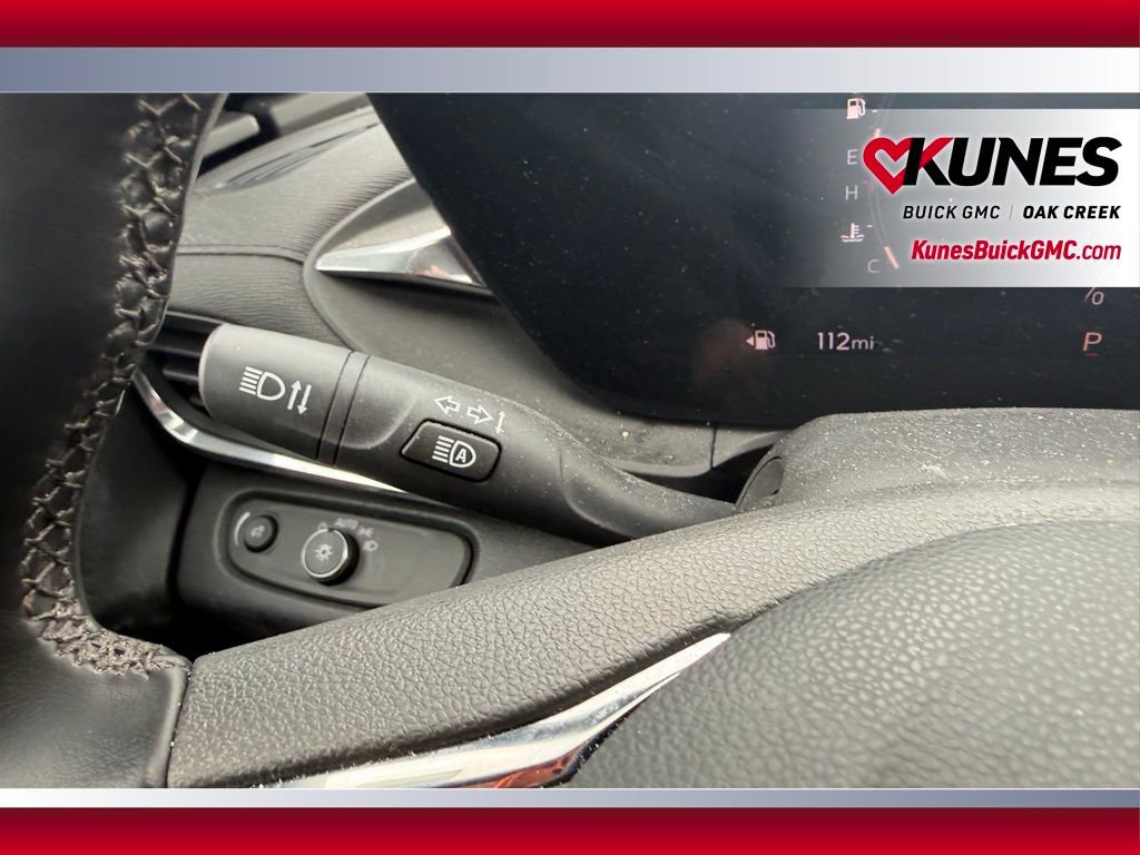 Used 2025 Buick Envista Preferred w/ Convenience I Package image 16