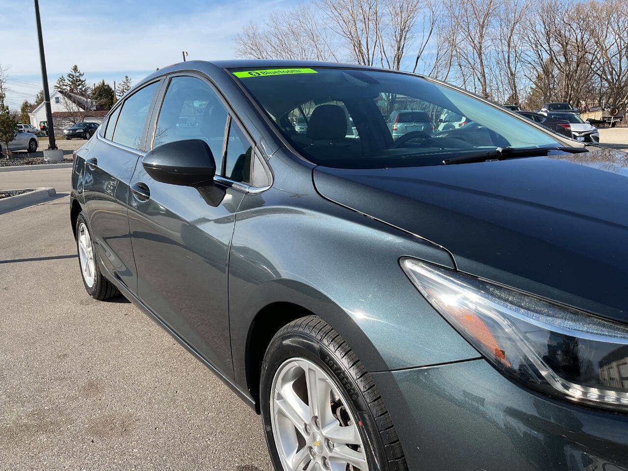 Used 2017 Chevrolet Cruze LT FWD image 11