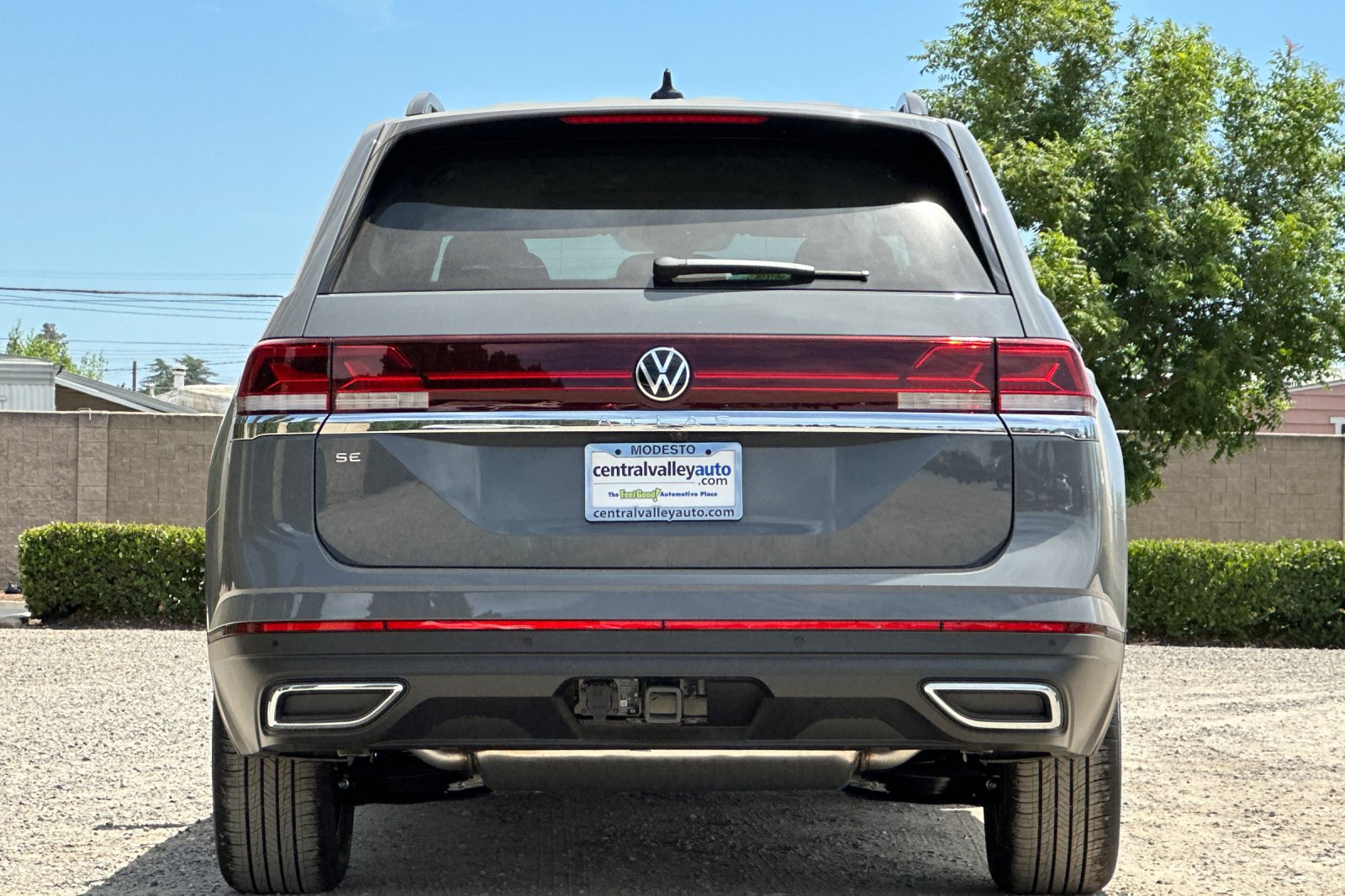New 2026 Volkswagen Atlas SE FWD image 5
