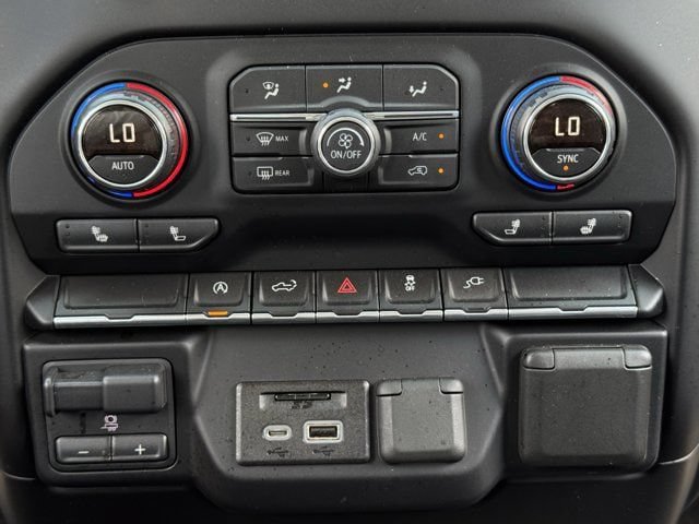 Used 2019 Chevrolet Silverado 1500 LT w/ Texas Edition RWD image 19