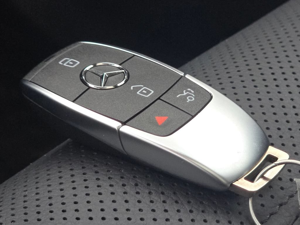 Certified 2026 Mercedes-Benz GLE 350 4MATIC image 39