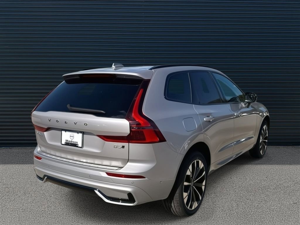 Certified 2026 Volvo XC60 B5 Plus w/ Protection Package Premier AWD/4WD image 3