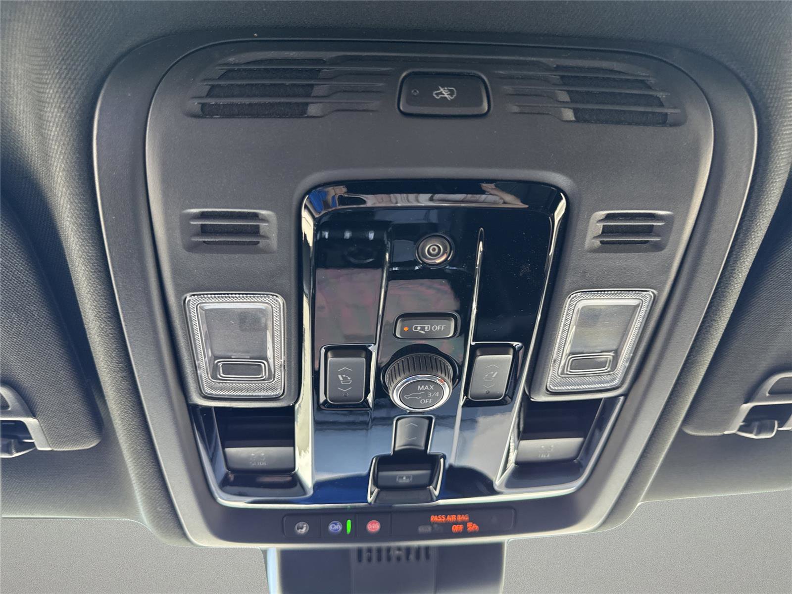 New 2026 GMC Yukon AT4 Ultimate w/ LPO, Floor Liner Package AWD/4WD image 20