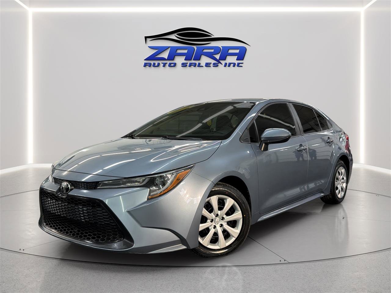 Used 2021 Toyota Corolla LE FWD image 1