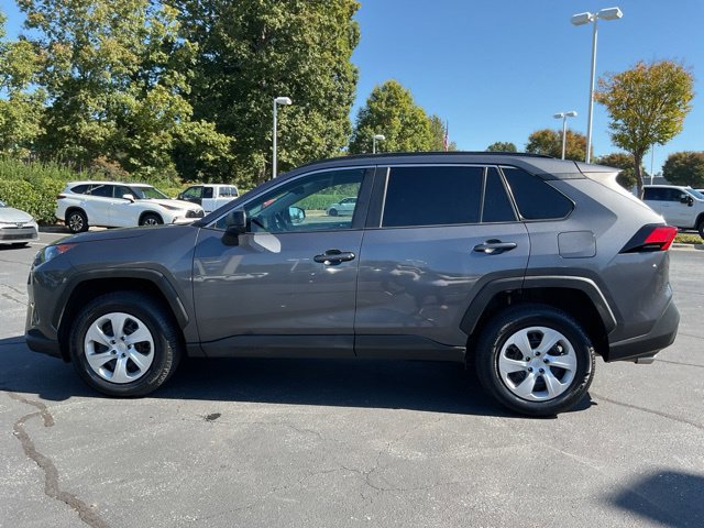 Used 2020 Toyota RAV4 LE FWD image 12