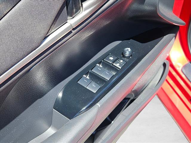 Used 2025 Toyota Camry LE FWD image 11