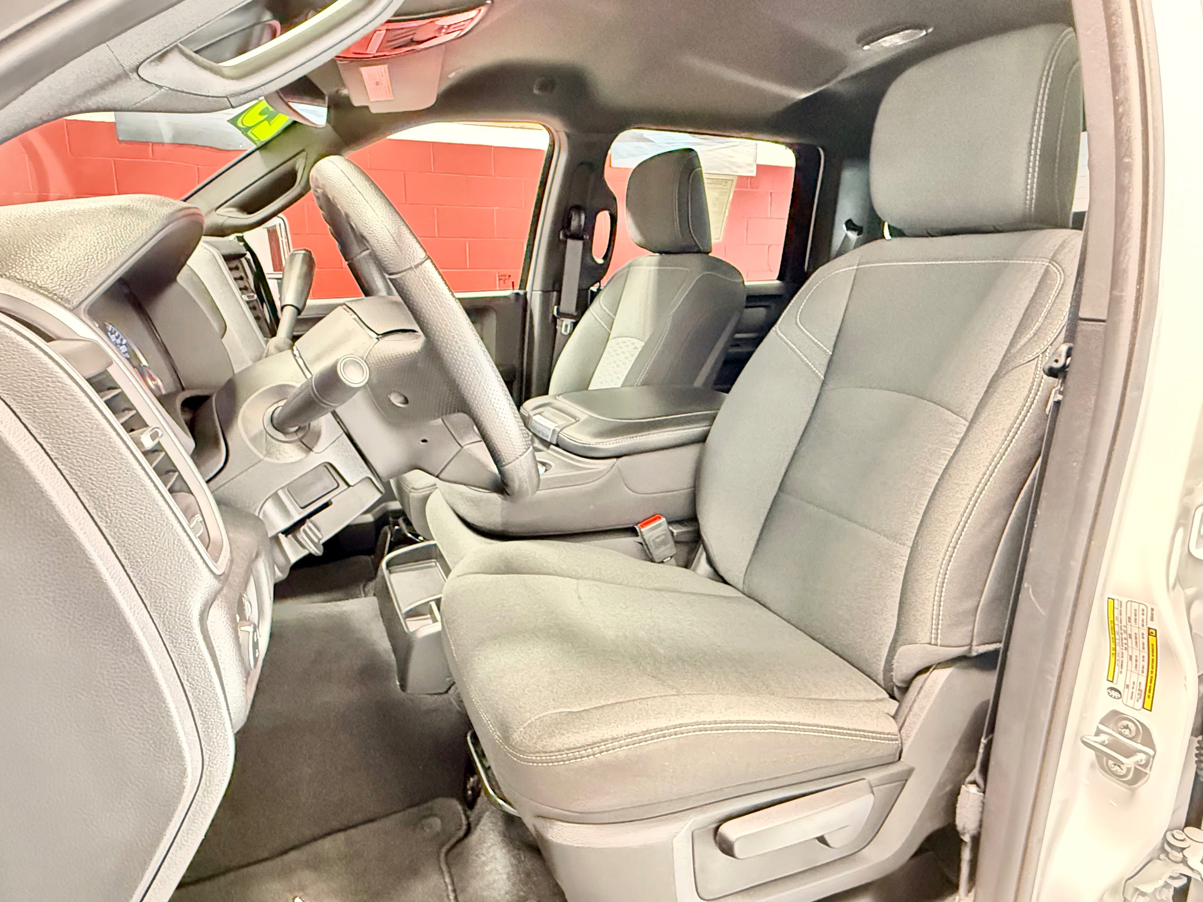 Certified 2025 RAM 2500 Tradesman AWD/4WD image 19
