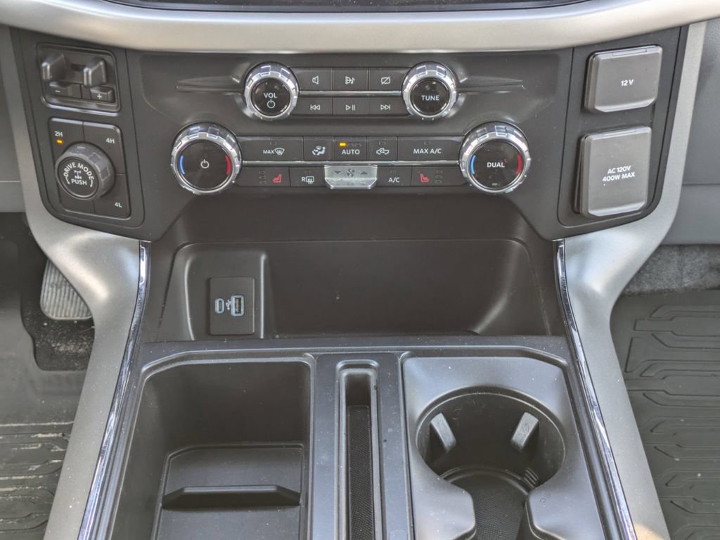 Used 2022 Ford F150 XLT w/ Equipment Group 302A High AWD/4WD image 19