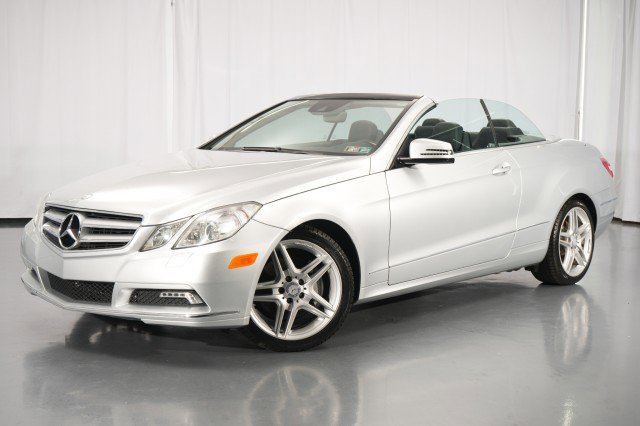 Used 2011 Mercedes-Benz E 350 Cabriolet image 1