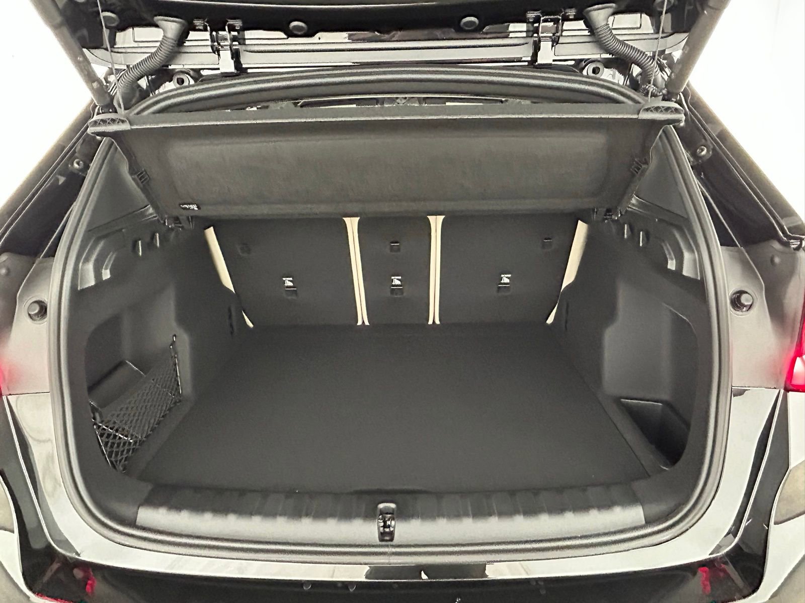 New 2025 BMW X1 xDrive28i w/ Premium Package image 35