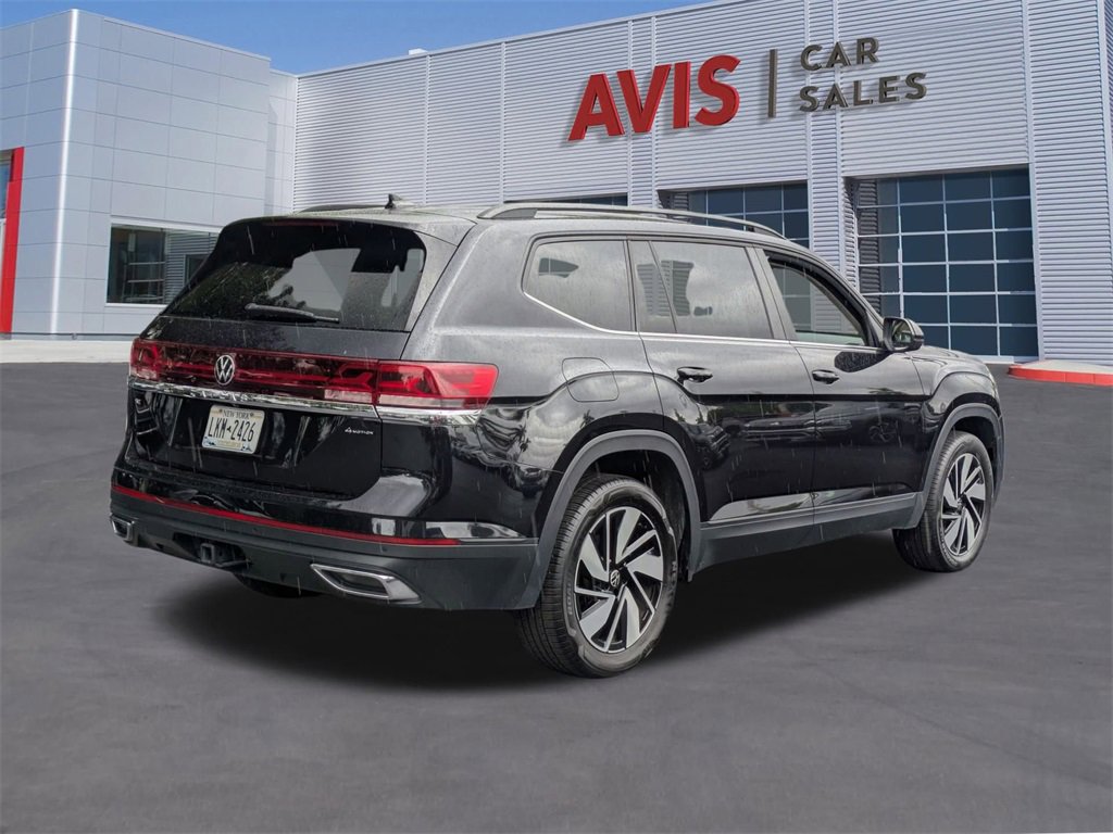 Used 2024 Volkswagen Atlas SE image 6