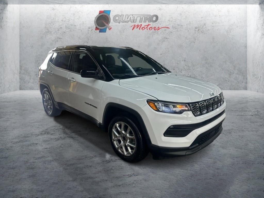Used 2025 Jeep Compass Limited AWD/4WD image 8