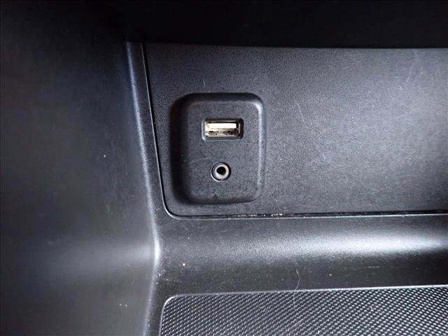 Used 2015 Chevrolet Colorado LT w/ Luxury Package image 18