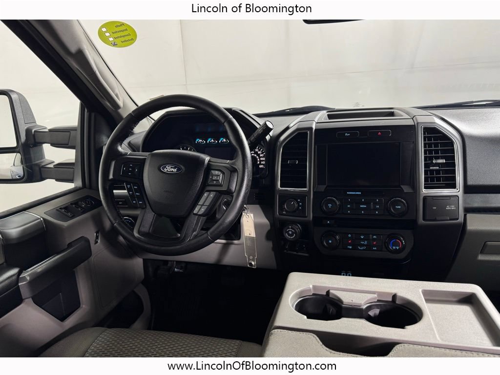Used 2016 Ford F150 XLT w/ Equipment Group 302A Luxury AWD/4WD image 23