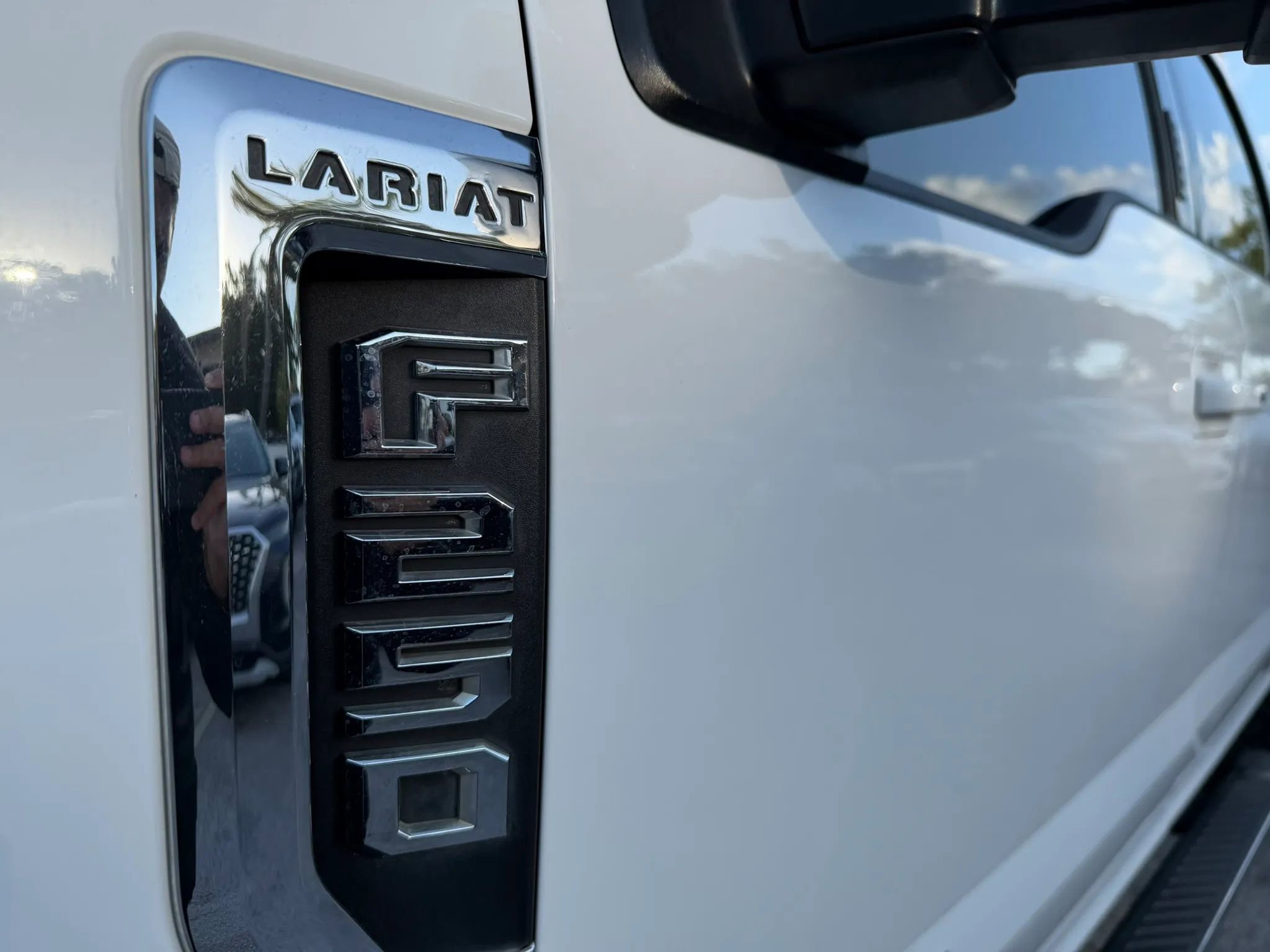 Used 2017 Ford F250 Lariat w/ Lariat Ultimate Package AWD/4WD image 21