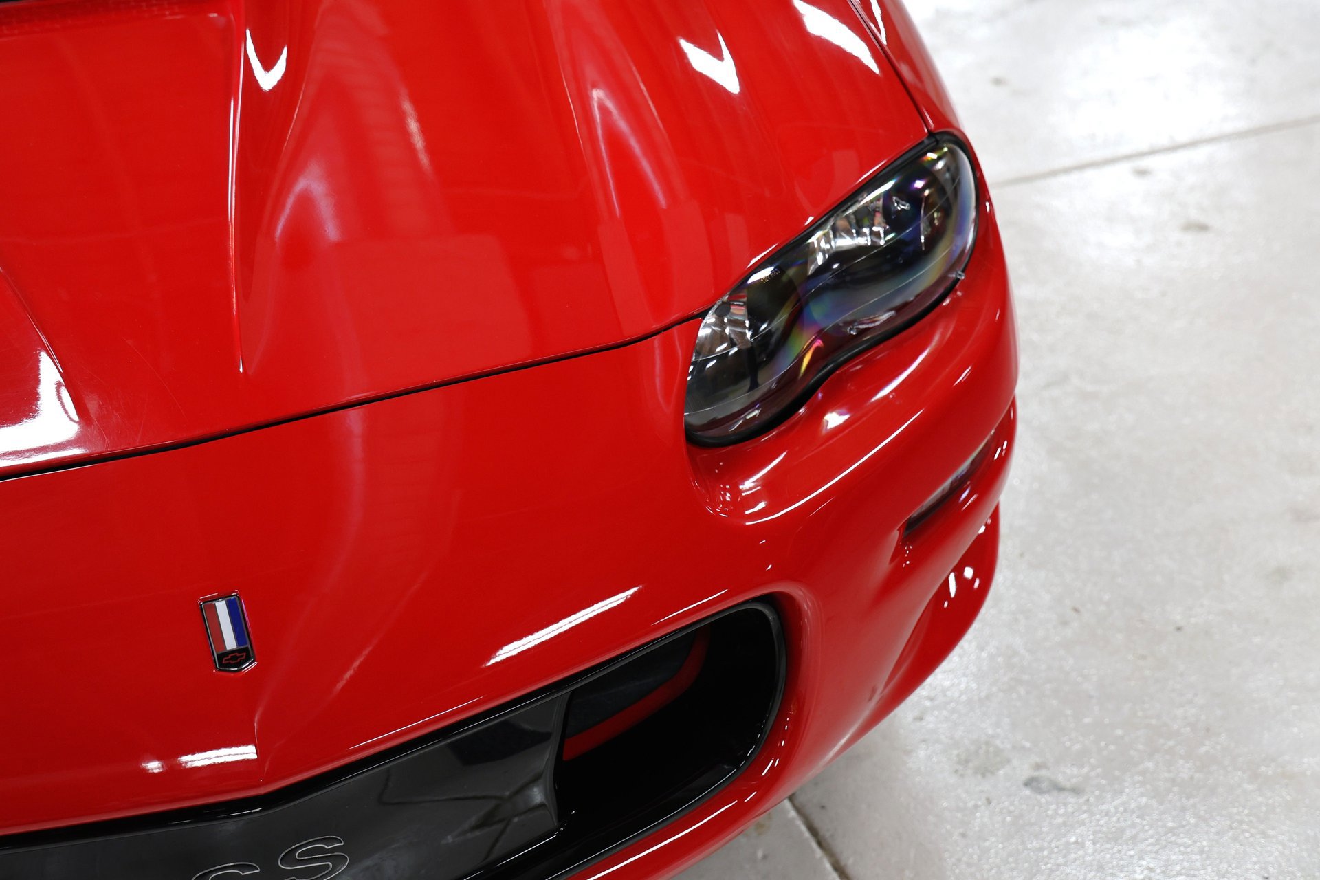 Used 2002 Chevrolet Camaro Z28 w/ SS Performance/Appearance Pkg image 6