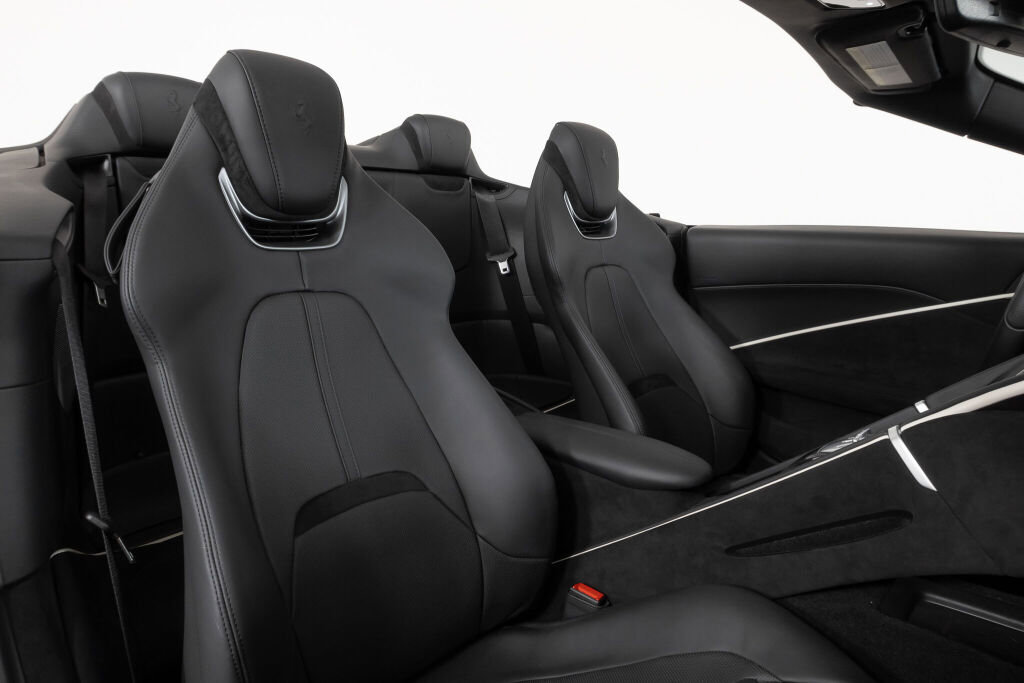 Certified 2024 Ferrari Roma Spider image 42