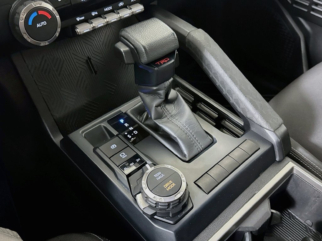 Used 2024 Toyota Tacoma 4x4 Double Cab image 18