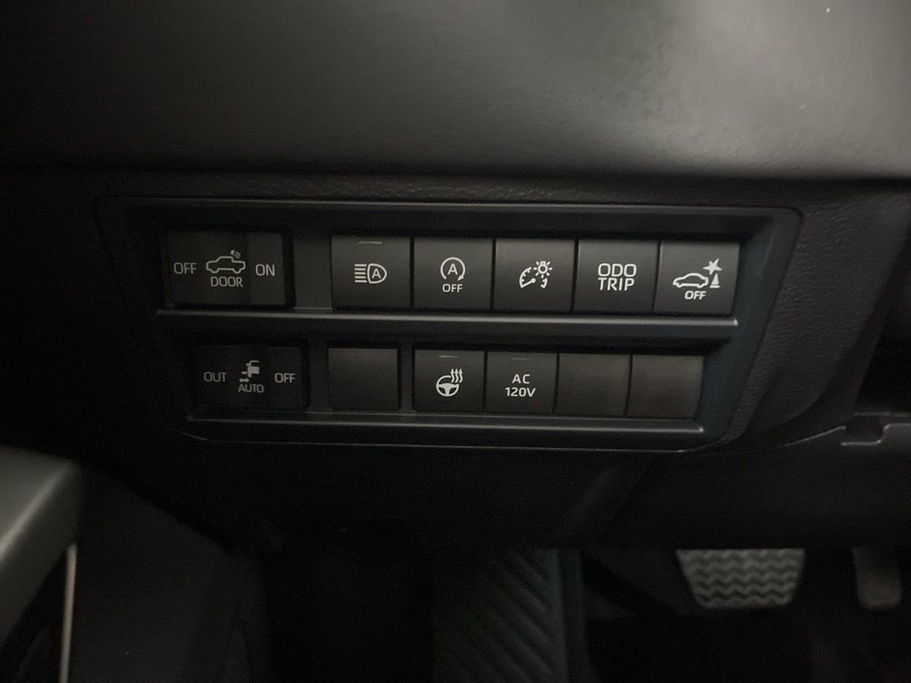 Certified 2025 Toyota Tundra Platinum AWD/4WD image 59