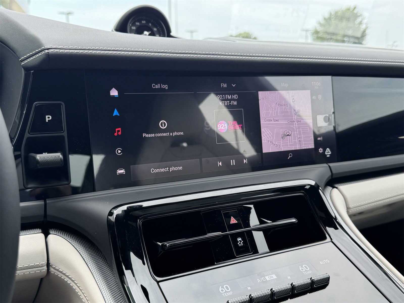 New 2025 Porsche Panamera 4 image 20