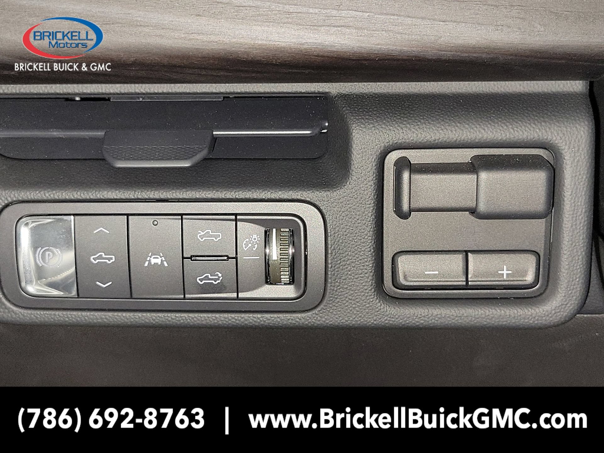 New 2025 GMC Sierra EV Denali AWD/4WD image 20