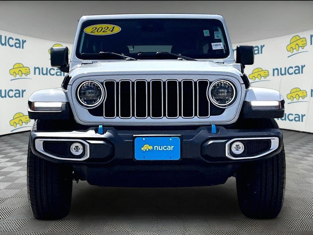 Used 2024 Jeep Wrangler Unlimited Sahara AWD/4WD image 2