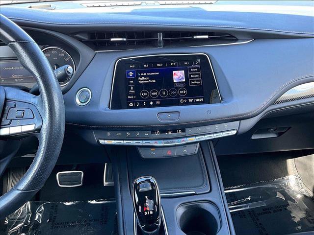 Used 2021 Cadillac XT4 Sport w/ Driver Awareness Package FWD image 8