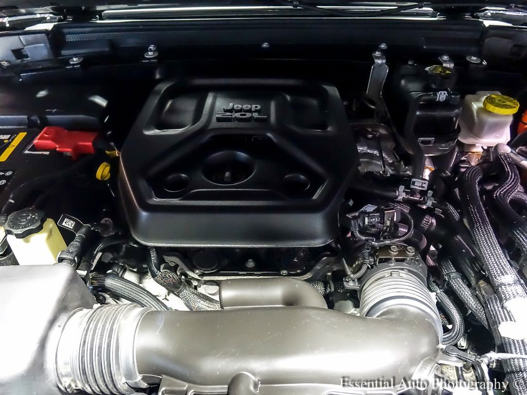 Used 2023 Jeep Wrangler Unlimited Sahara w/ Cold Weather Group image 30