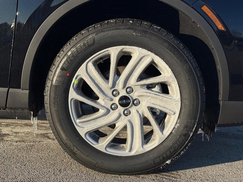 New 2026 Lincoln Corsair Premiere image 4