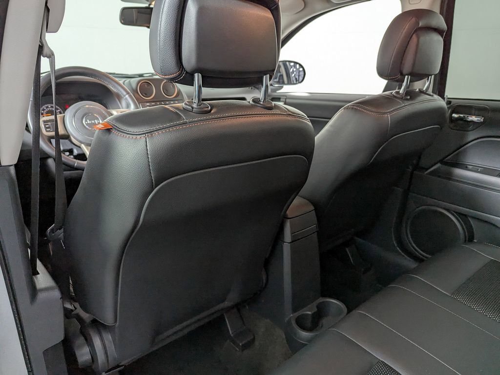 Used 2016 Jeep Compass 75th Anniversary w/ Power Value Group image 39