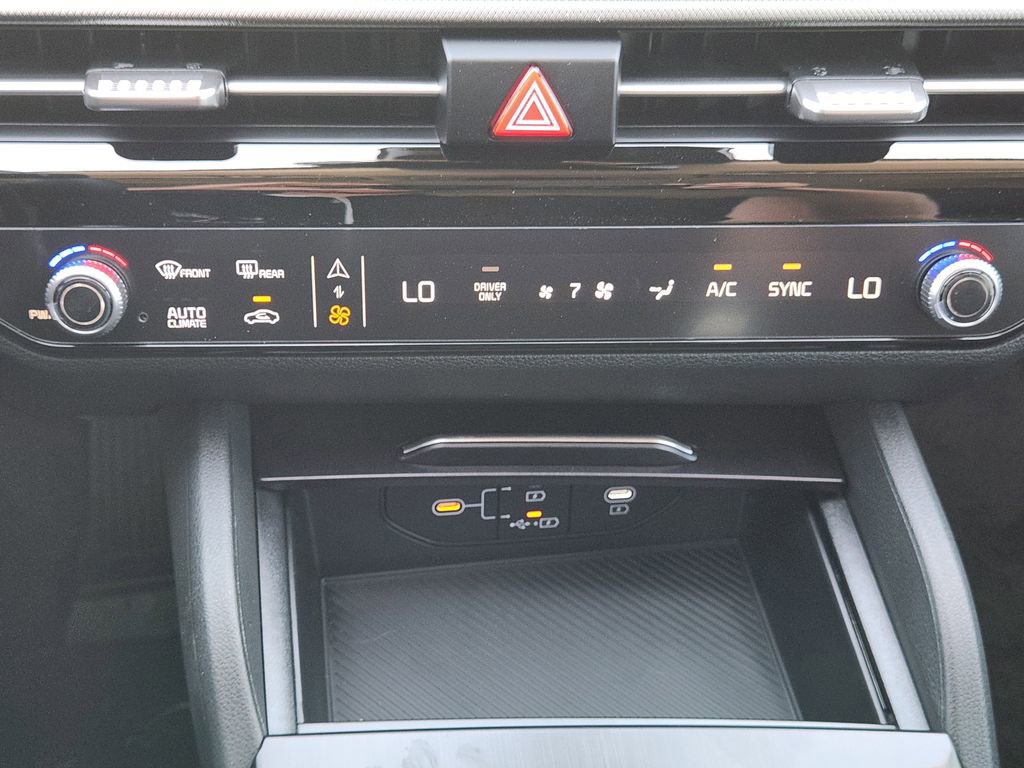 New 2026 Kia Sportage S image 14