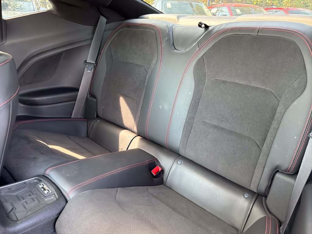 Used 2022 Chevrolet Camaro ZL1 RWD image 32