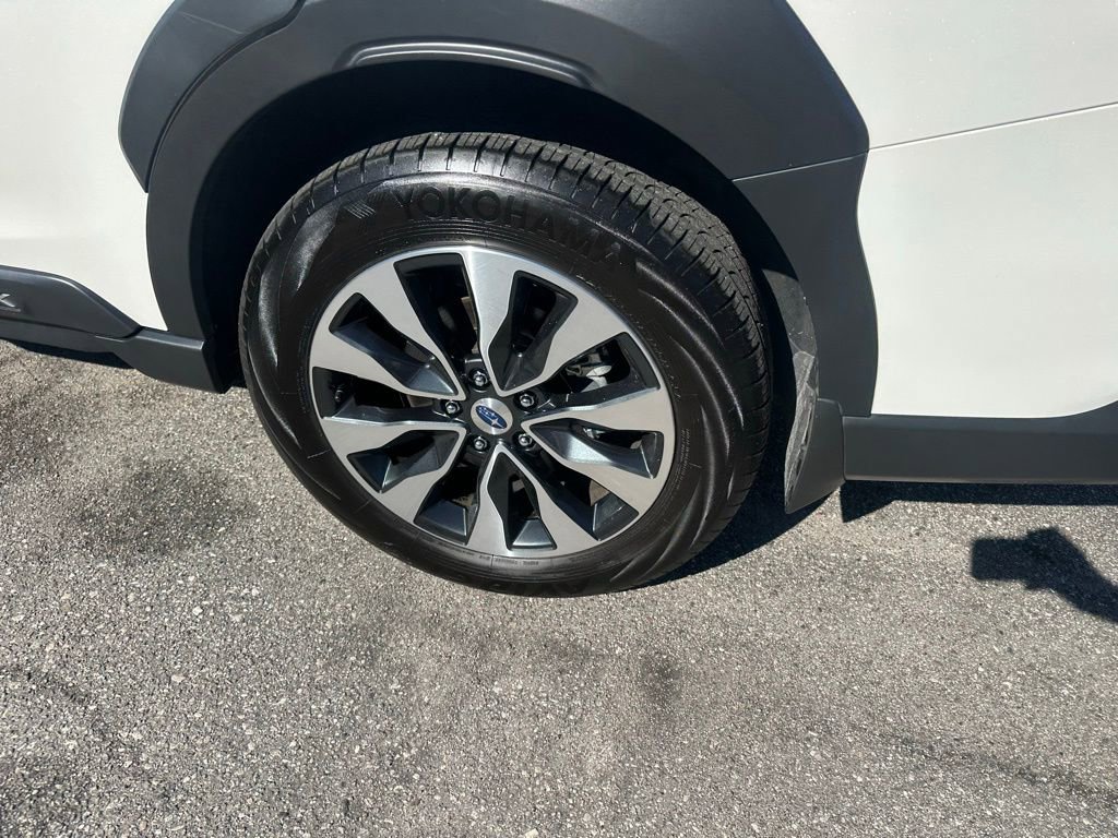 Used 2025 Subaru Outback Touring image 10